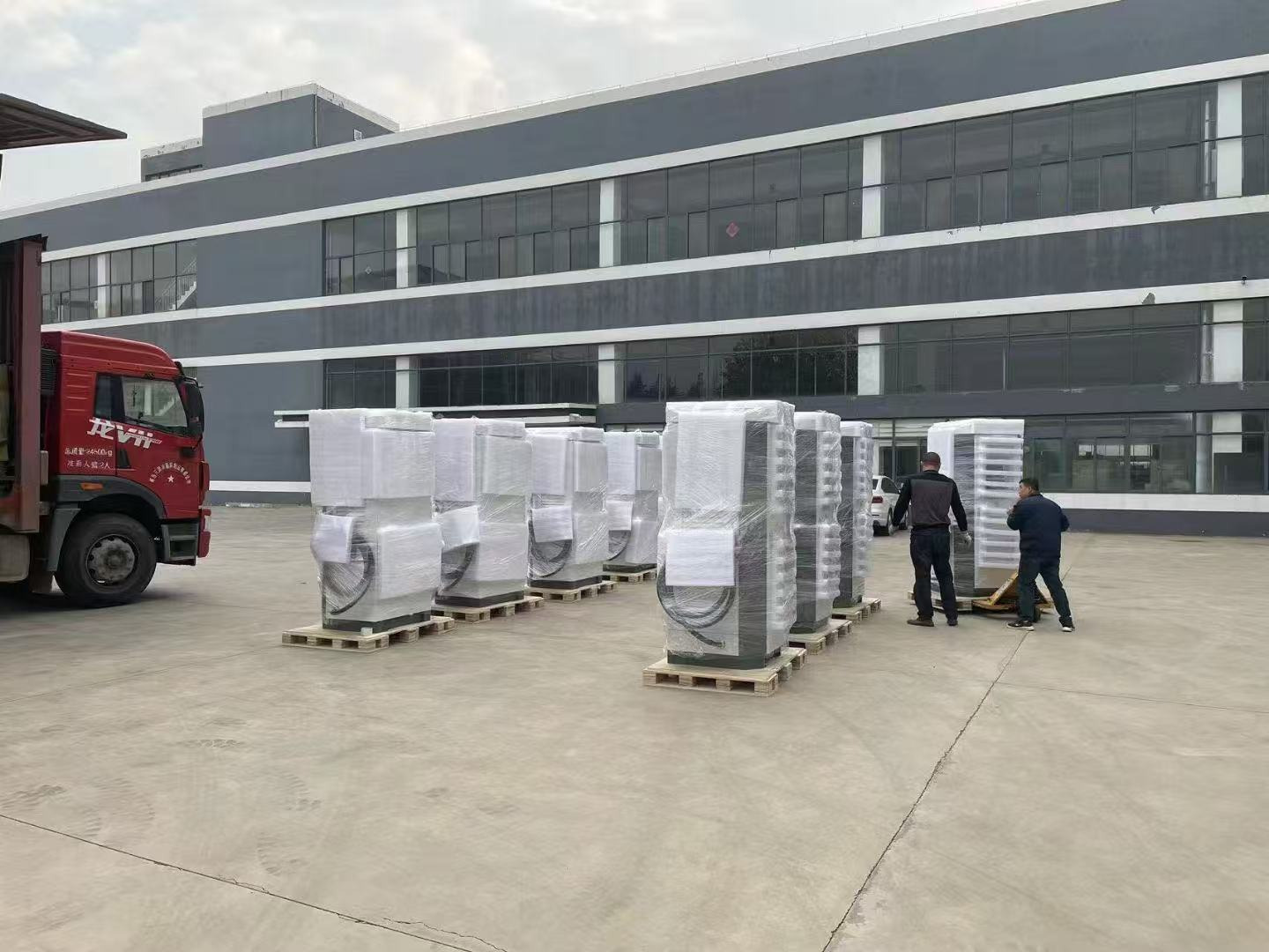 20 × 300 kW Dual‑Gun DC Fast‑Charging Cabinets | Europe